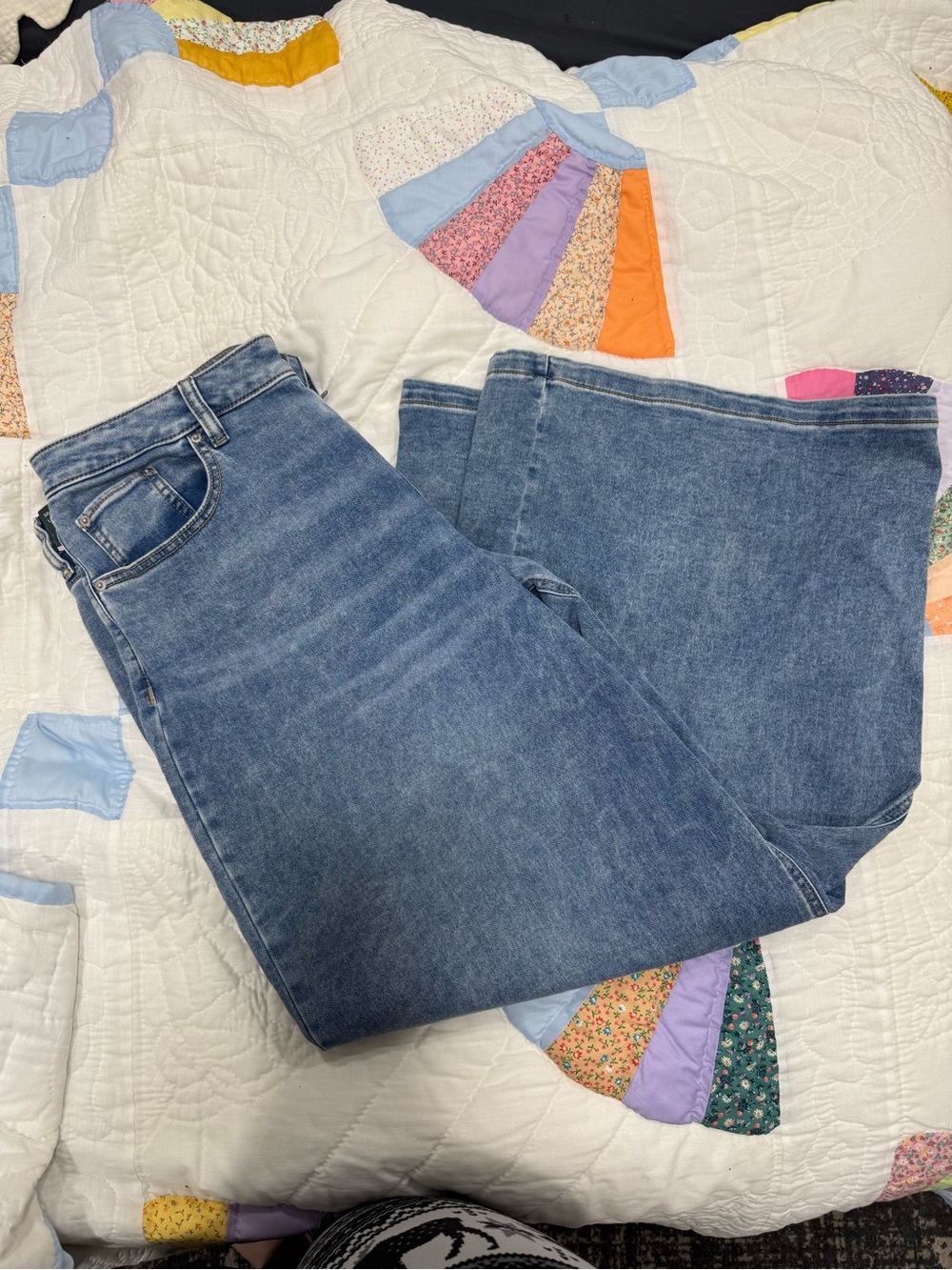 Mid-Rise Ultra Wide Leg Women's Blue Jeans